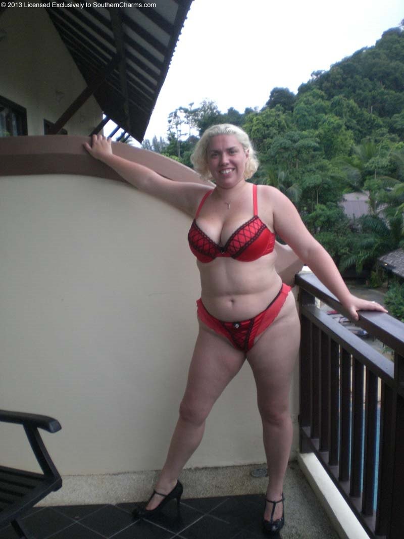 Southern Charms Amber